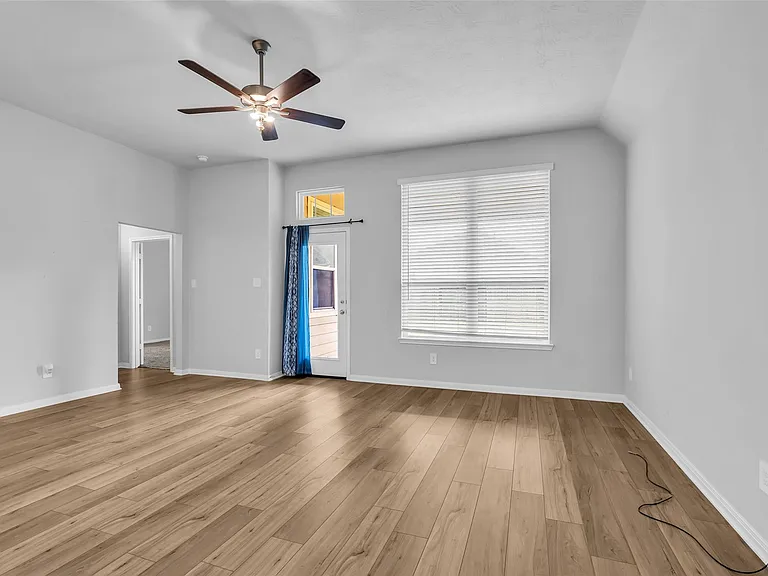 3430 Redbridge Ct — Photo 5