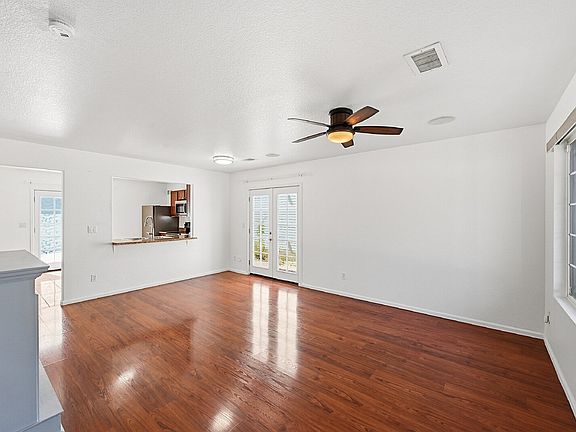 4th image of 4405 Argonne St