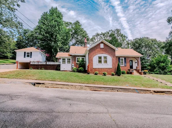 200 Escambia Ave, Gaffney, SC 29340