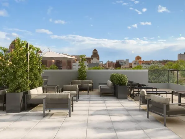 401 Rutland Road image 5 of 8