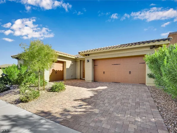 960 Rue Grand Paradis Ln, Henderson, NV 89011
