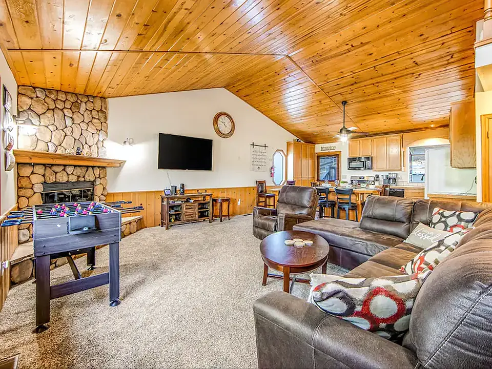 24609 Bernard Dr