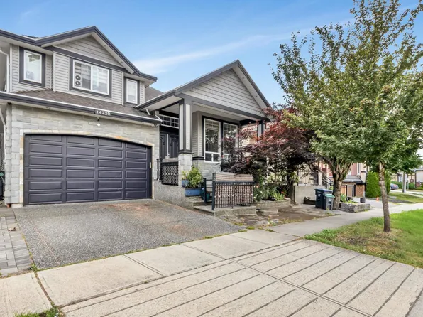 14220 62a Ave, Surrey, BC V3X 0B6