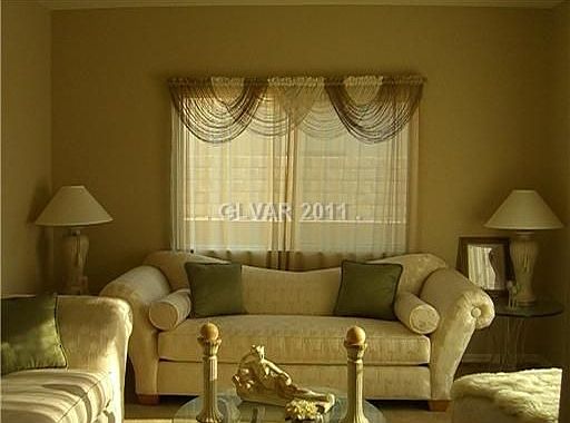 3rd image of 944 Encorvado St