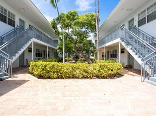 320 84th St APT 7, Miami Beach, FL 33141