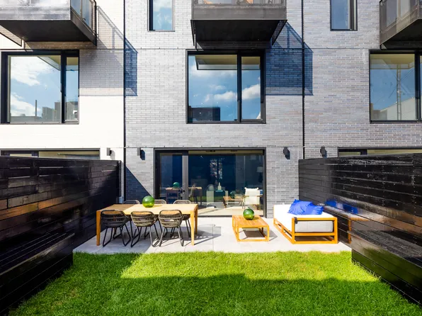 20 Huntington Street