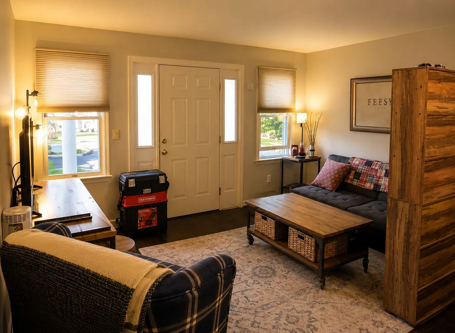 Studio, 700 sqft, $1,850 — Photo 4