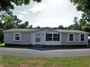 272 Roger Dr, Evington, VA 24550