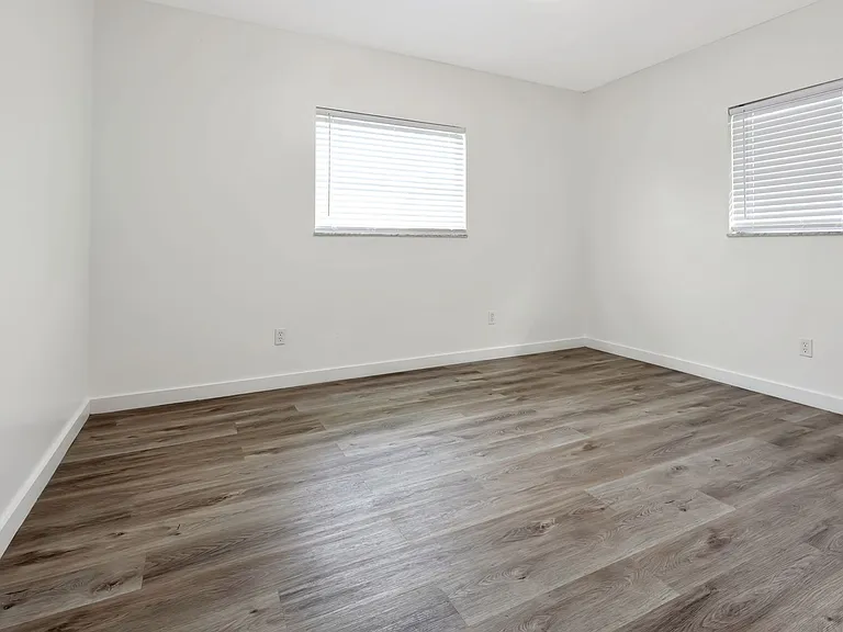 6624 Fairway Dr — Photo 21