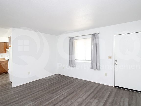 5th image of 3102 E Cicero St #202