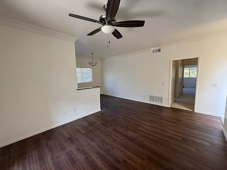 777 S Citrus Ave #243 — Photo 5