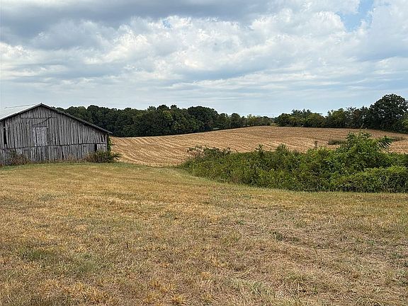 2nd image of 7329 Blackjack Rd
