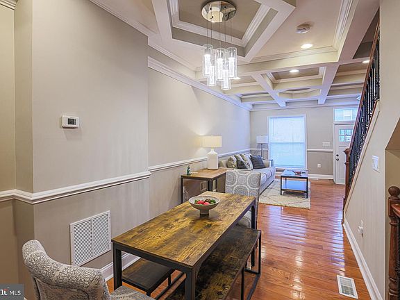4th image of 716 N Collington Ave