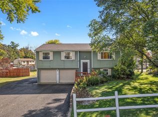 250 Constellation Dr, Freedom, PA
