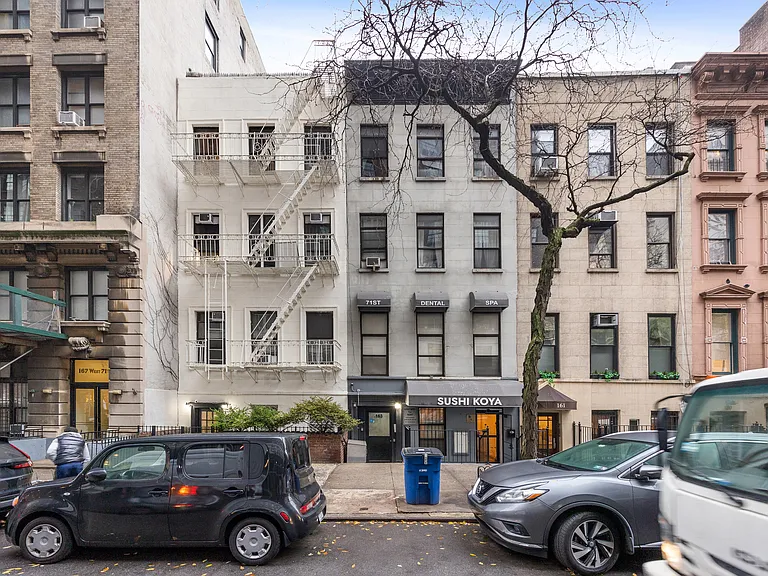 163 W 71st St #3R — Photo 13