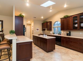 2232 E Granite View Dr, Phoenix, AZ 85048