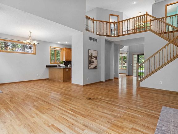 3rd image of 10404 Spyglass Dr