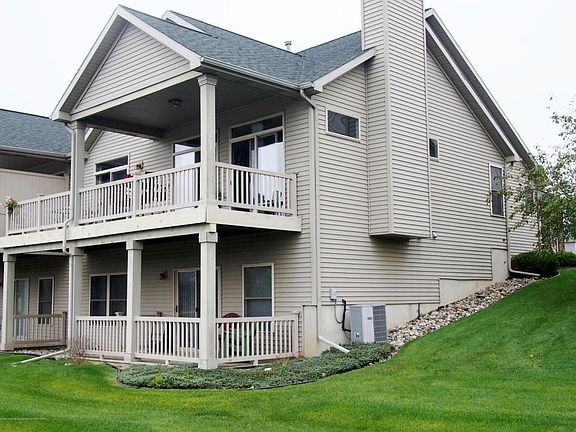 4th image of 3913 Sierra Hts #9