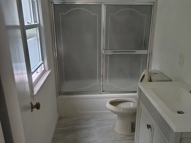 519 Morristown Rd — Photo 5