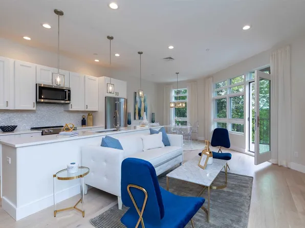 30 Beekman Street #115, Beacon, NY 12508