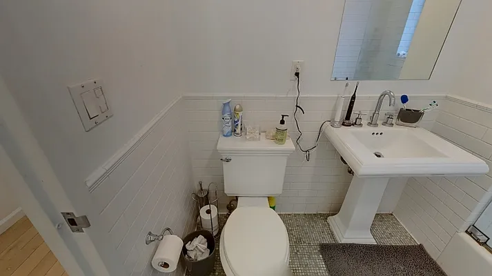 Rented by Corcoran | media 19