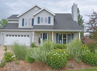 5501 Shale Rd, Fitchburg, WI 53711