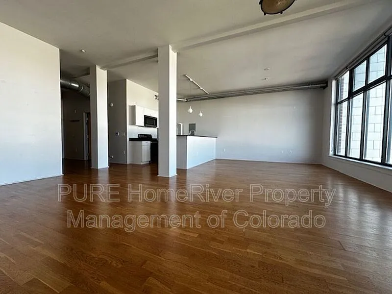 1 bed, 1.0 bath, 995 sqft, $1,750 — Photo 3