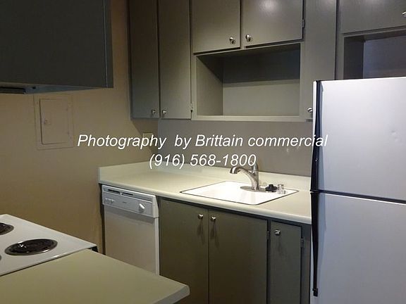 3rd image of 2816 O St #9
