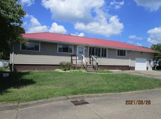 634 Susan St, New Martinsville, WV