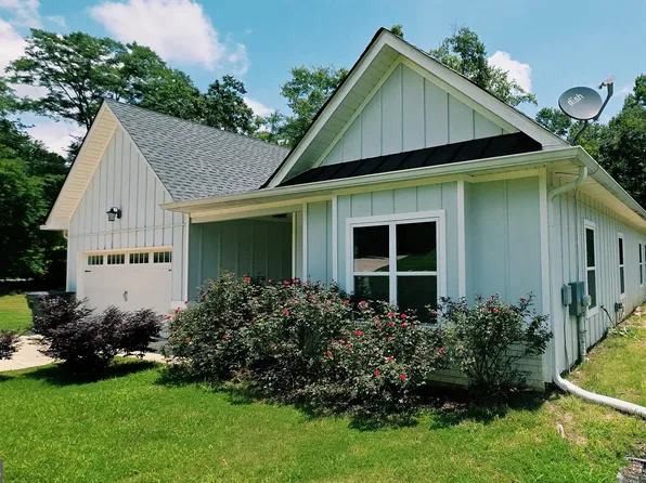 222 Cedar Valley Dr, Wedowee, AL 36278