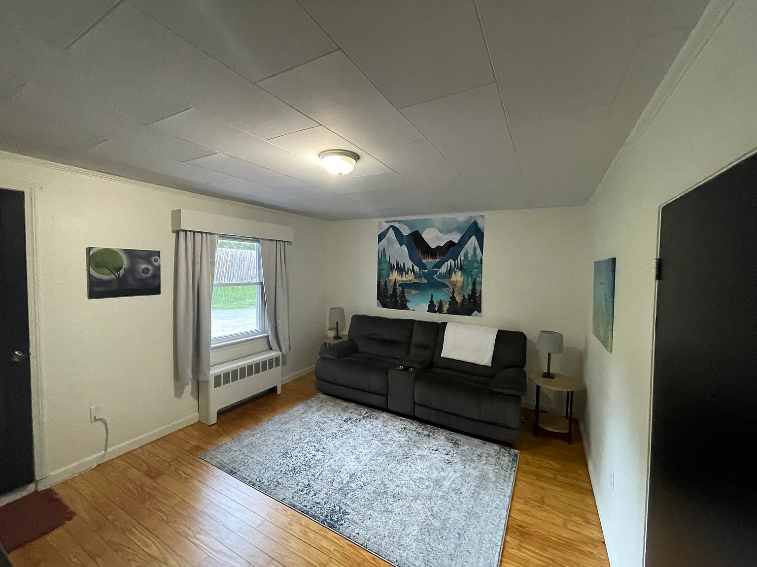 1 bed, 900 sqft, $1,890 — Photo 3