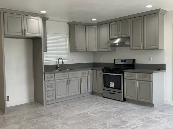 7743 Eileen St, Stanton, CA 90680