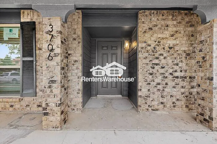 3706 Standridge Dr — Photo 6