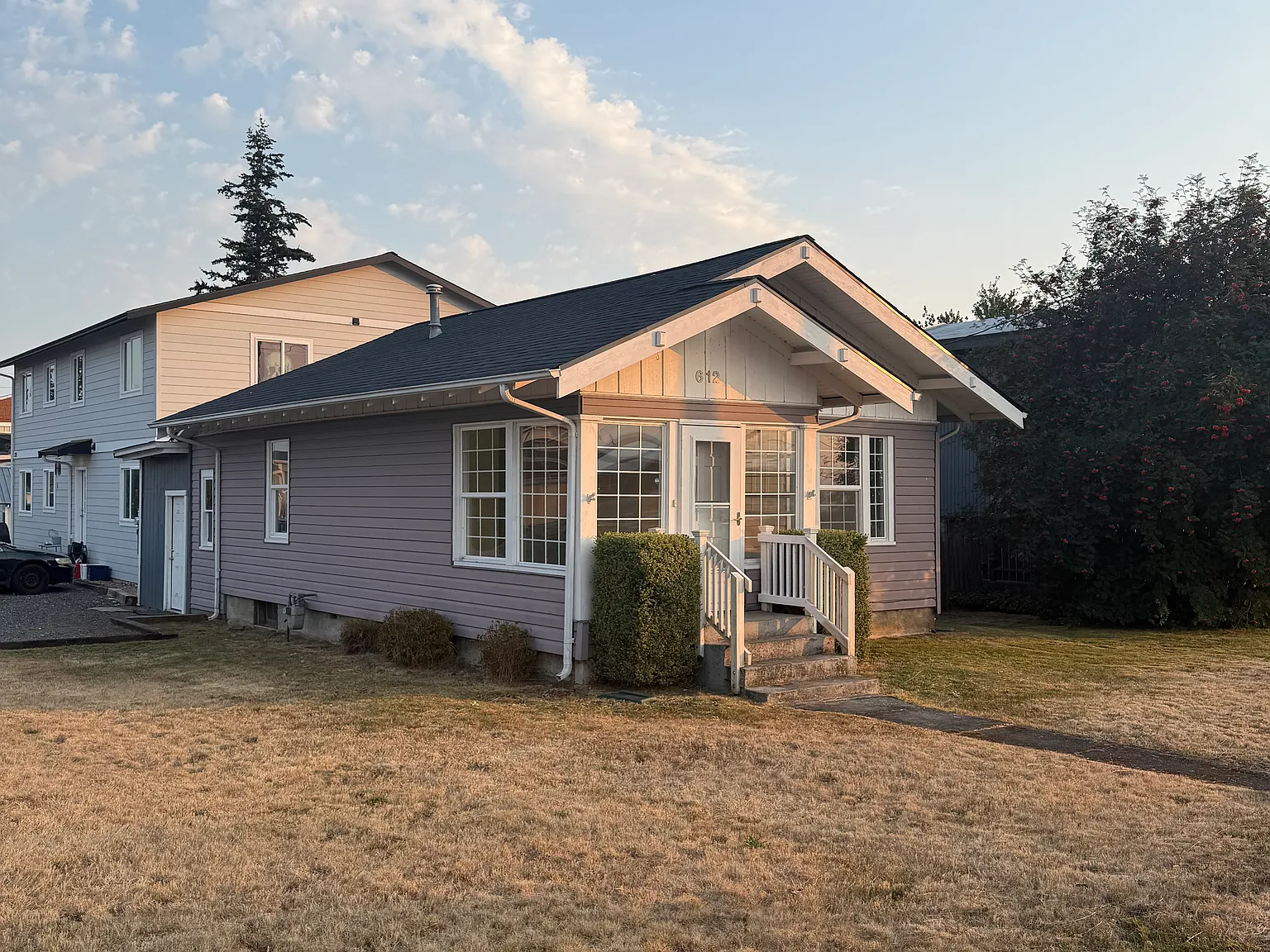 2 bed, 826 sqft, $1,675 — Photo 1