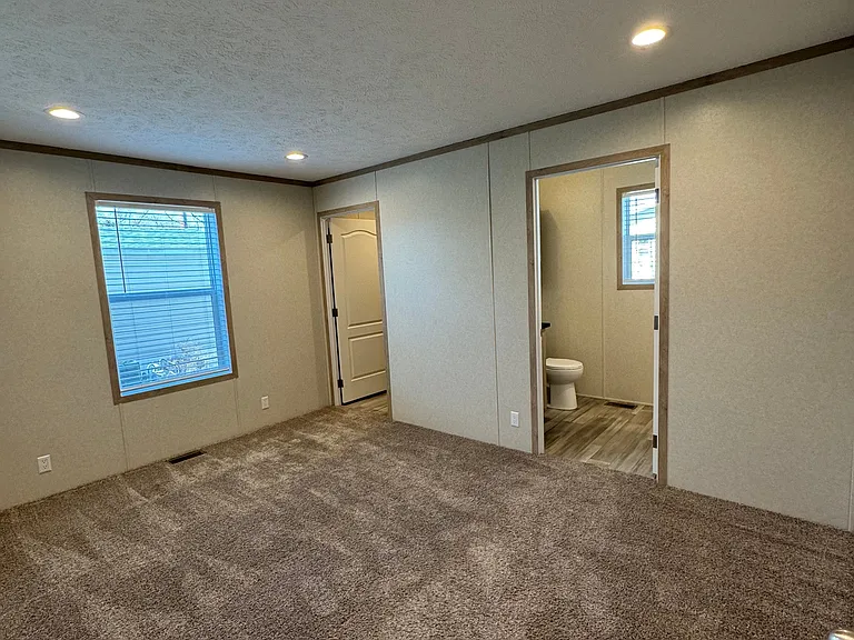 Oak Tree Village — Photo 19