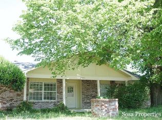 2021 W Harvard St, Siloam Springs, AR 72761