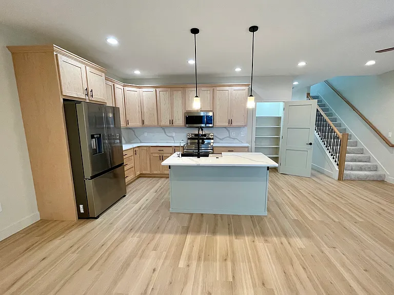 6711 New Town Ave #6711 — Photo 16