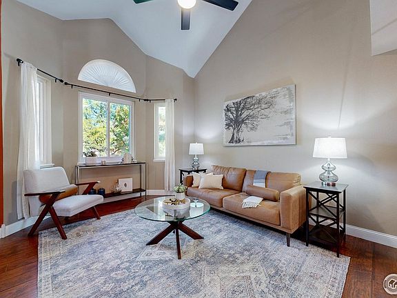 2nd image of 4307 Black Hawk Cir