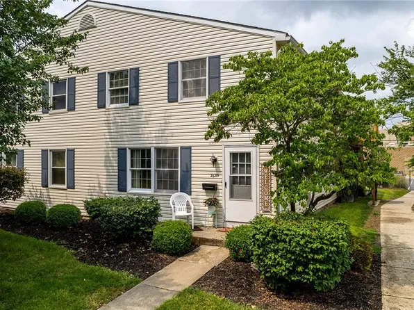 2835 Lexington Ave NW, Warren, OH 44485