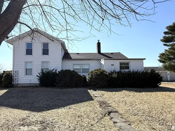 22 W Knox Rd #1800N, Galesburg, IL 61401