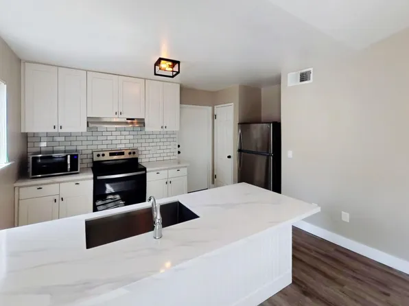 175 N Pollasky Ave APT 106, Clovis, CA 93612