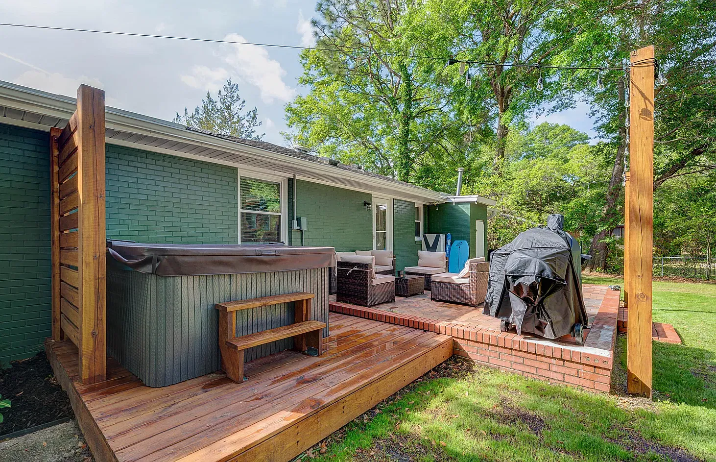 3 bed, 1128 sqft, $2,150 — Photo 3