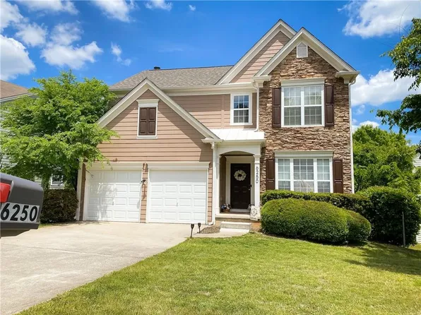 6250 Whirlaway Dr, Cumming, GA 30040