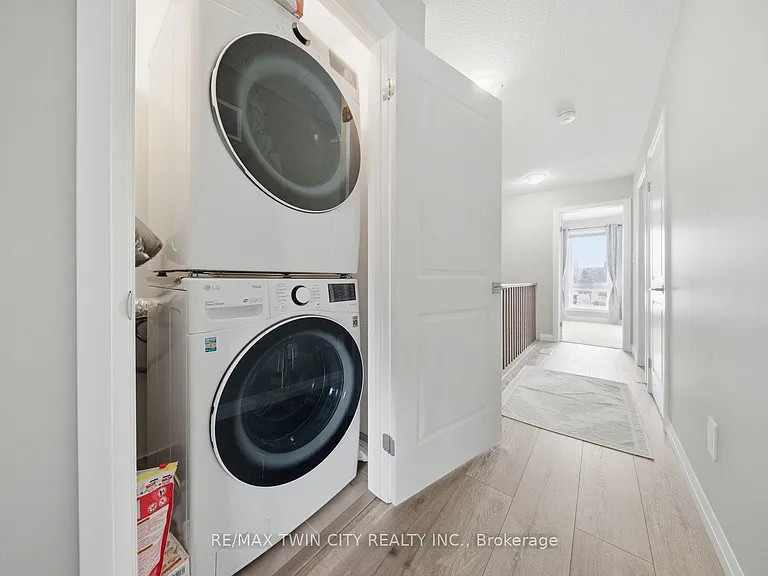 720 Grey St #46 — Photo 17