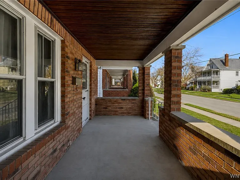 2830 Macklem Ave — Photo 14
