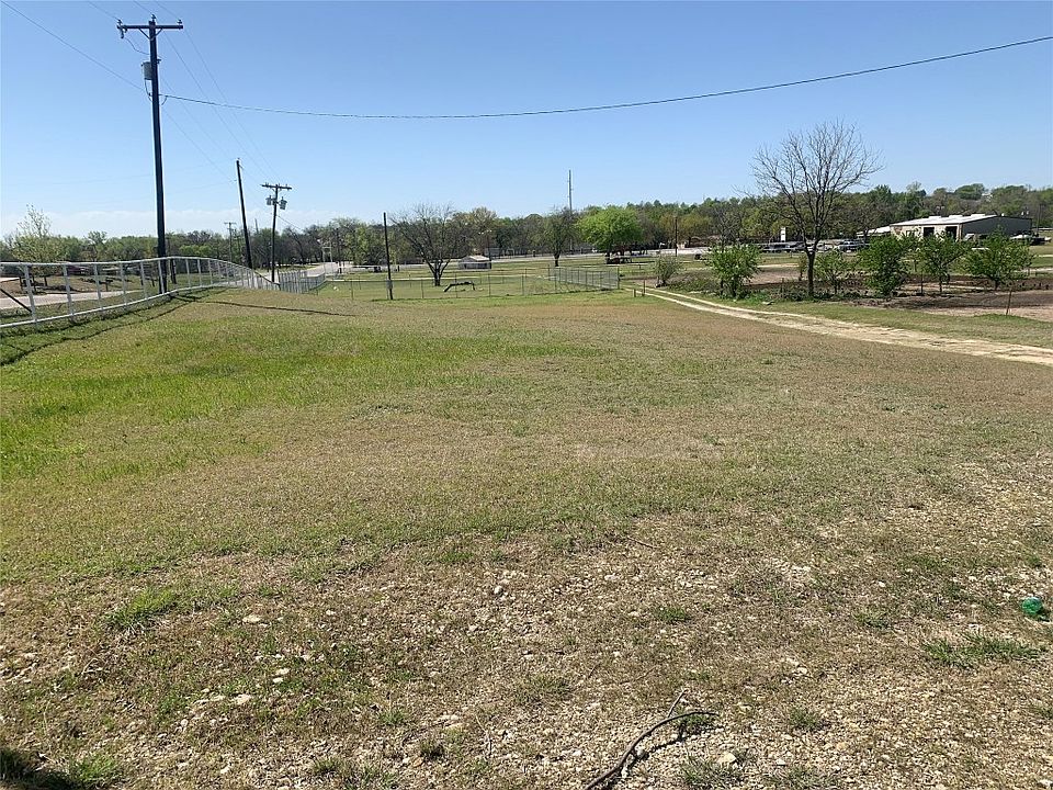 1 W Us Highway 82, Muenster, TX 76252 MLS 20366803 Zillow