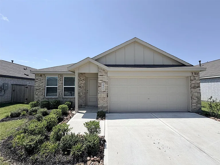 1511 Rose Blush Ln — Photo 1