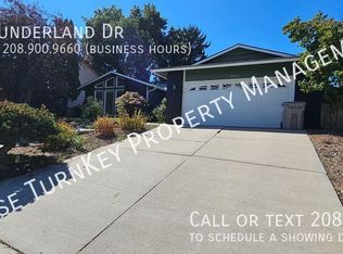 5453 N Sunderland Dr, Boise, ID 83704