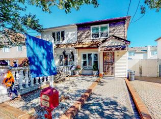 11 Linda Ave, Staten Island, NY 10305
