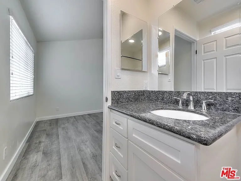 13810 Funston Ave — Photo 21